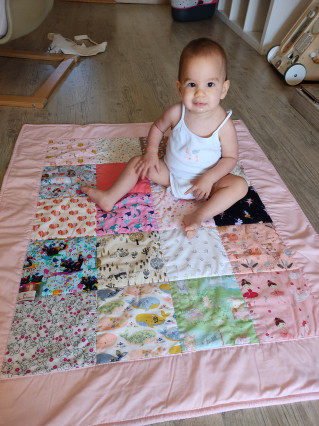 blanket image