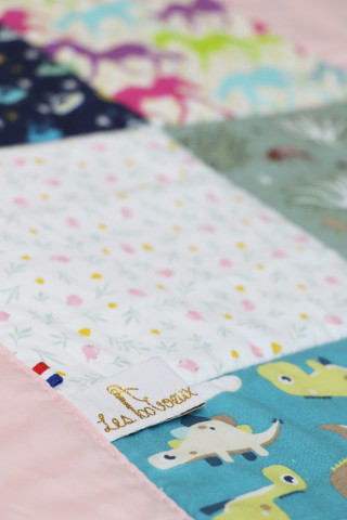 blanket image